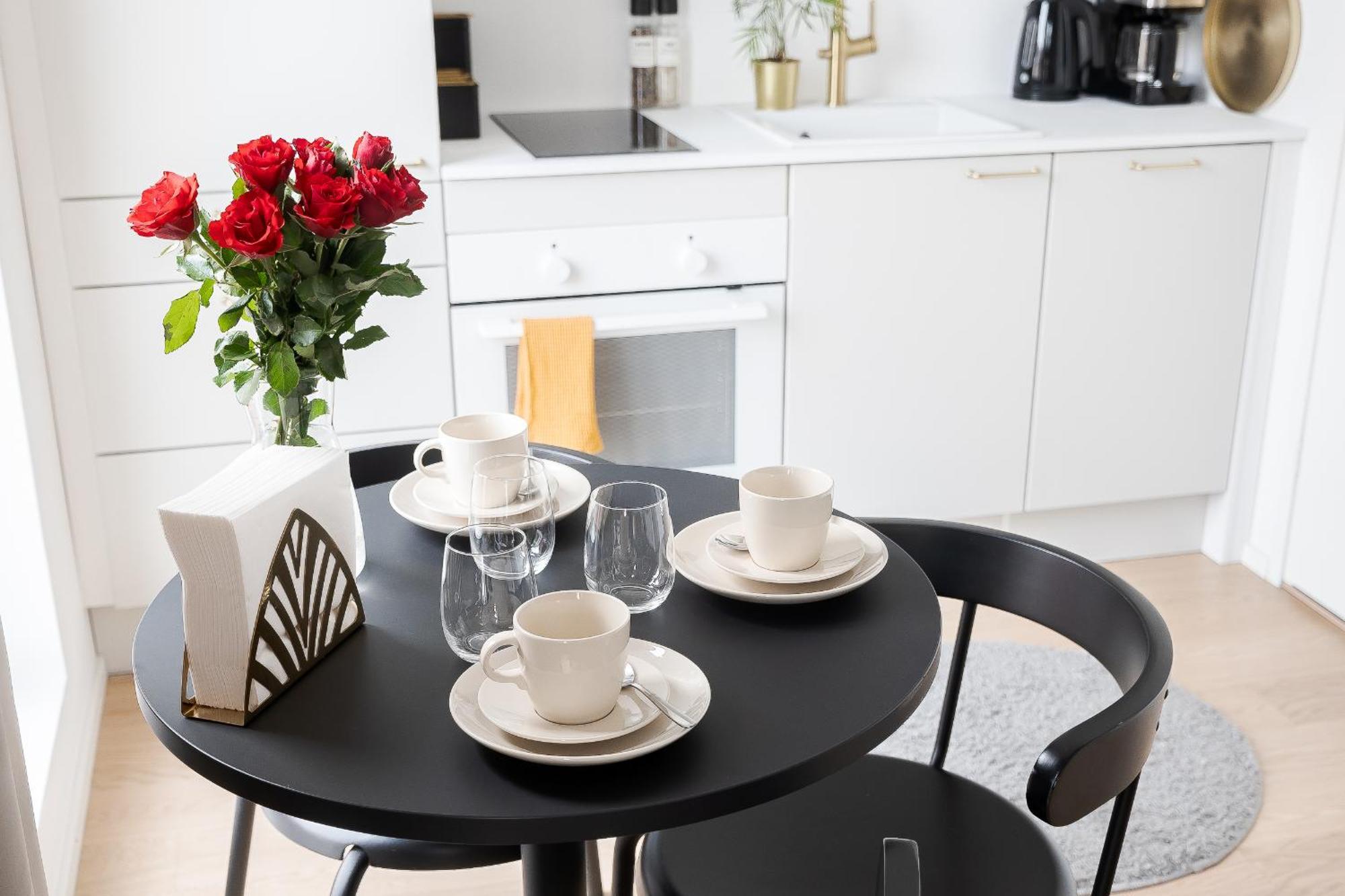 Apartamento Great Location, Quiet And New With Balcony&Cafe Tampere Exterior foto